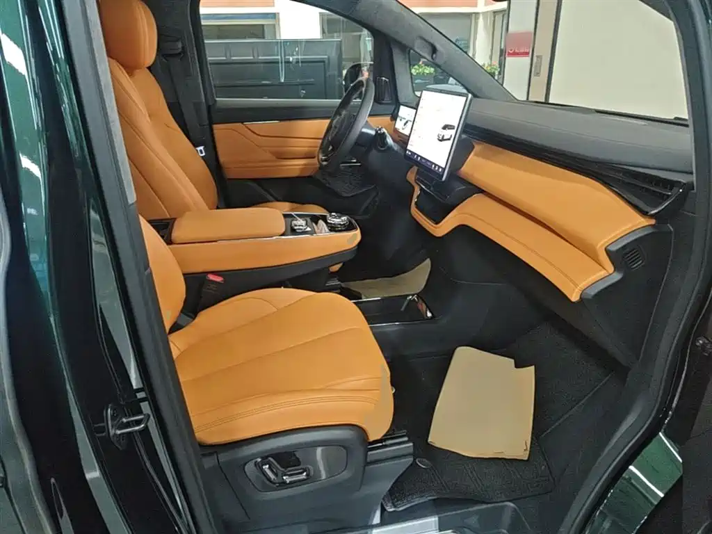 Geely Galaxy Yizhen L380 2025 Model 805km Flagship Edition AWD фото 19
