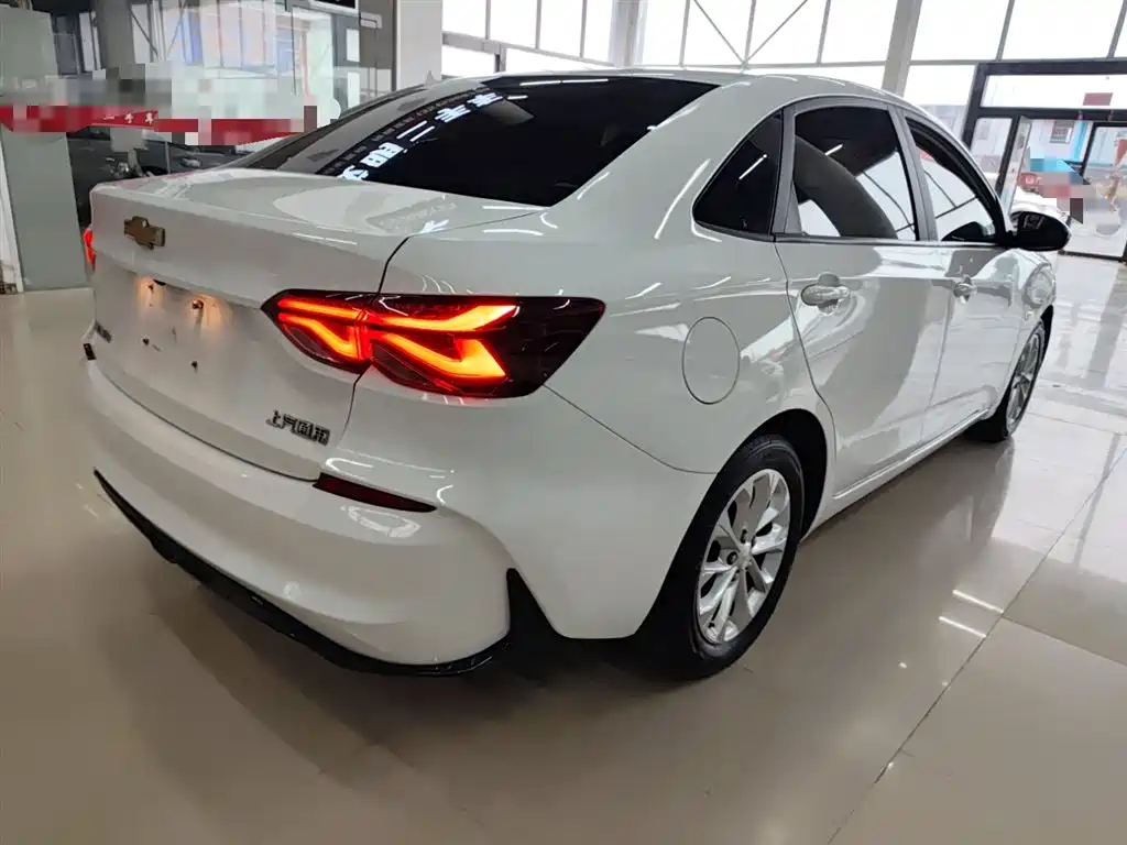 Chevrolet Monza 2023 1.5L DCT Enjoyment Edition фото 5