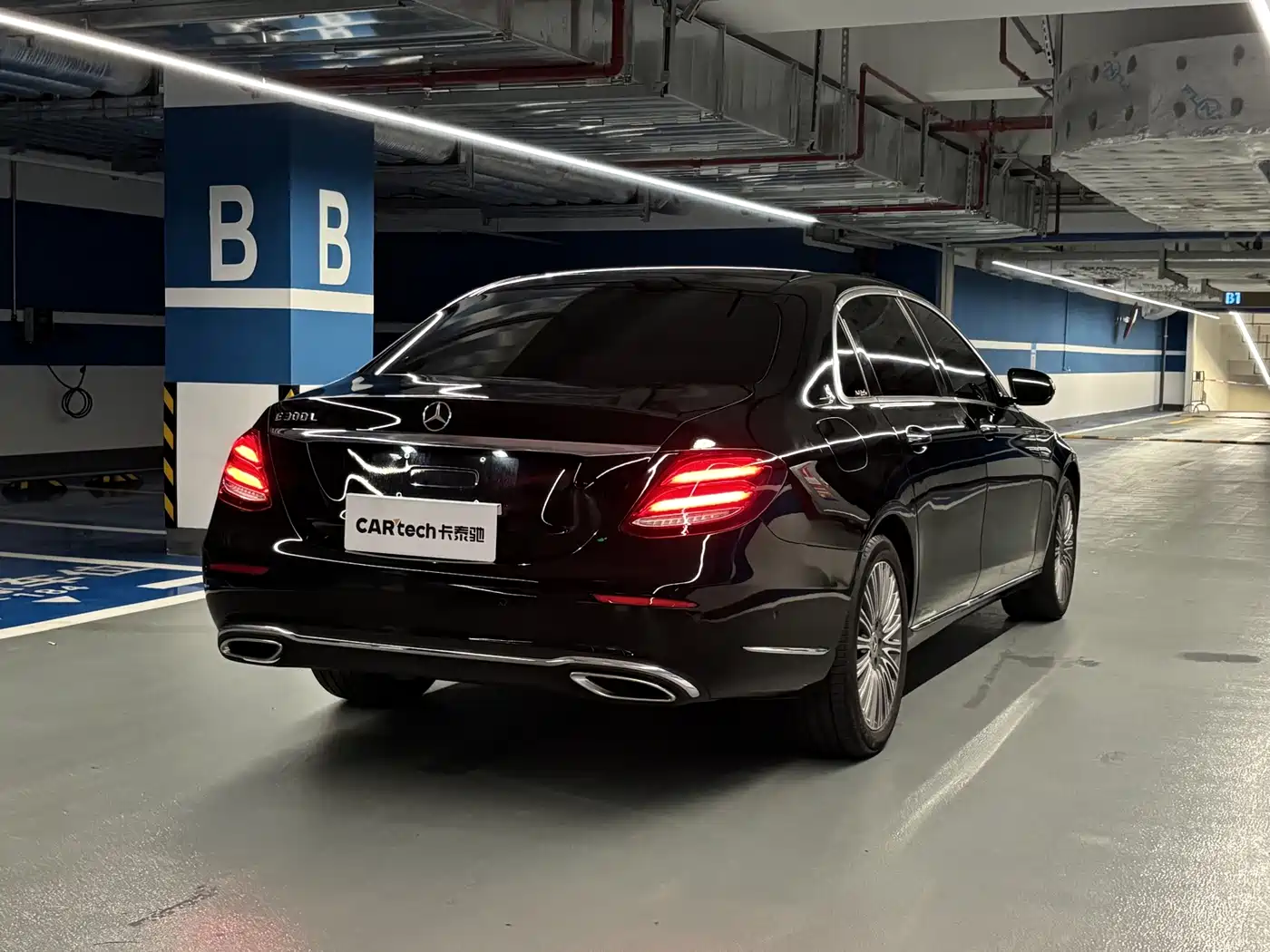 Mercedes-Benz E-Class, миниатюра 4