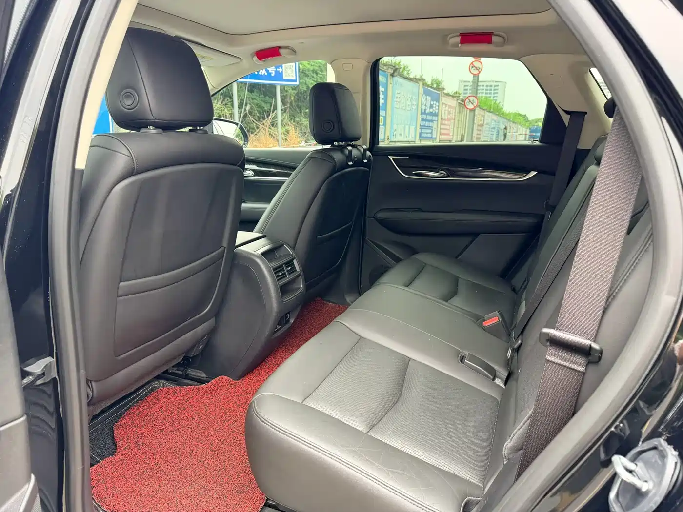 Cadillac XT5 2016 28T AWD Luxury Model фото 5
