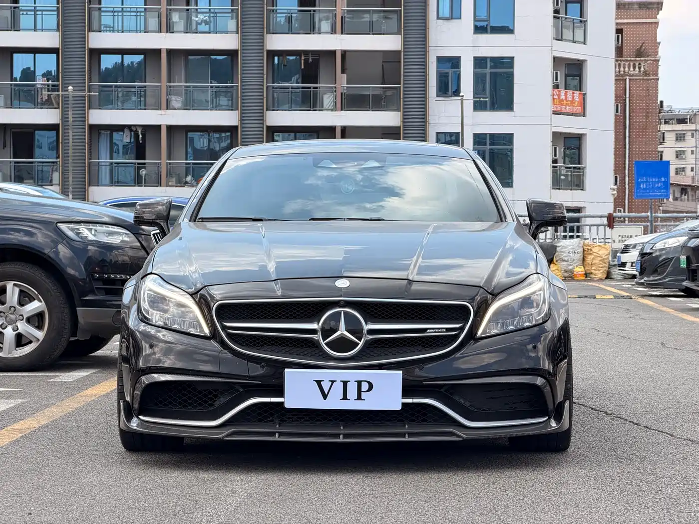 Mercedes-Benz CLS AMG 2015 AMG CLS 63 4MATIC фото 2