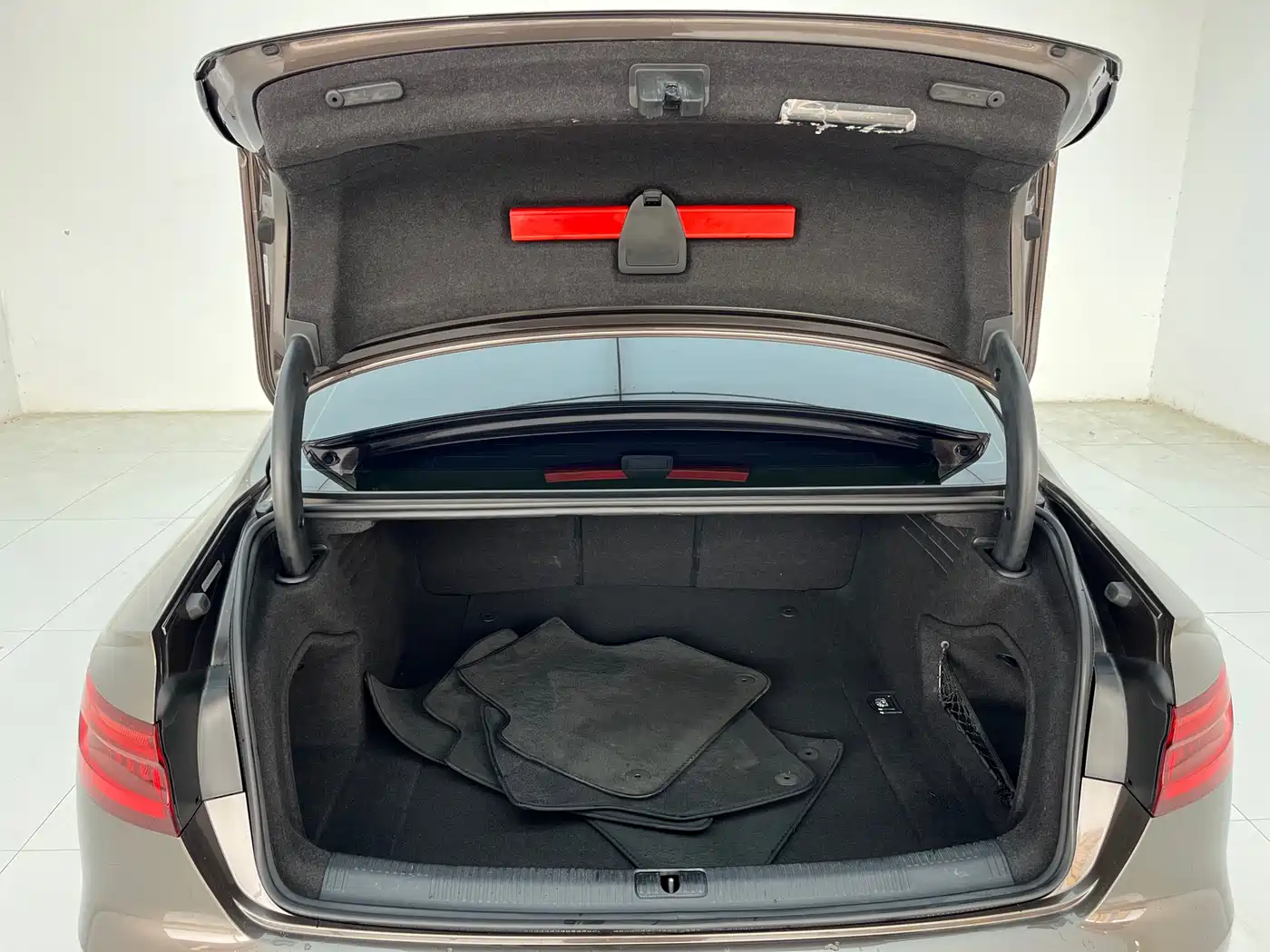 Audi A4L 2018 30th Anniversary 40 TFSI Progressive фото 8