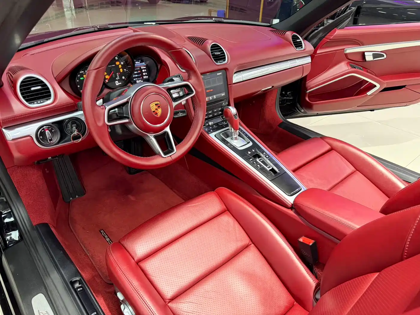 Porsche 718 2018 Boxster 2.0T фото 4