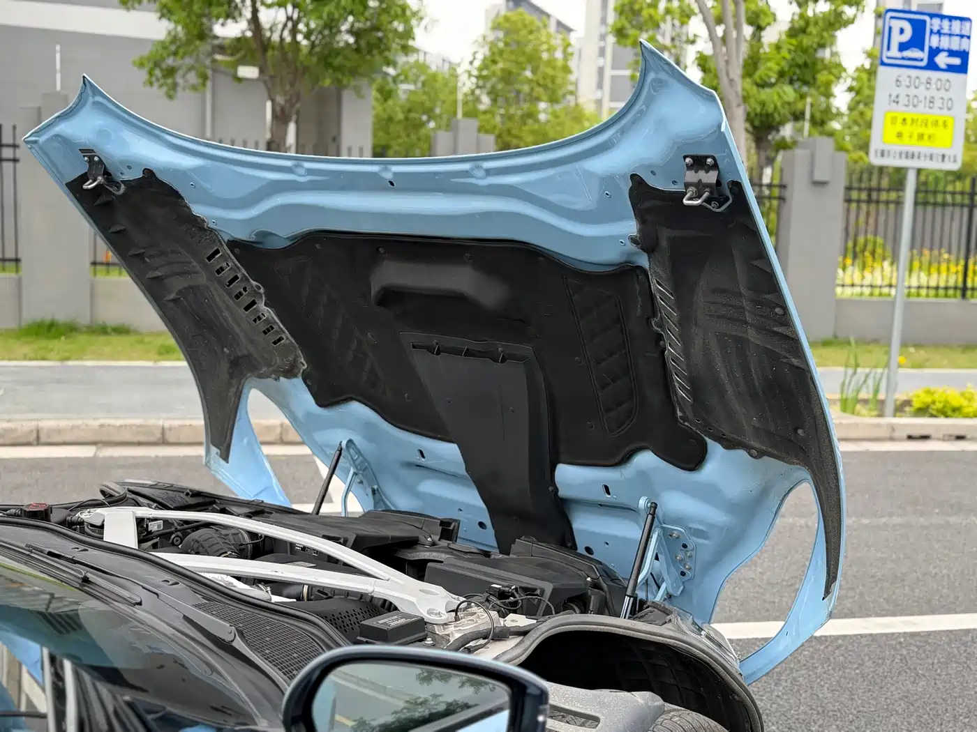 Aston Martin DB11 2019 Model 4.0T V8 Coupe фото 14
