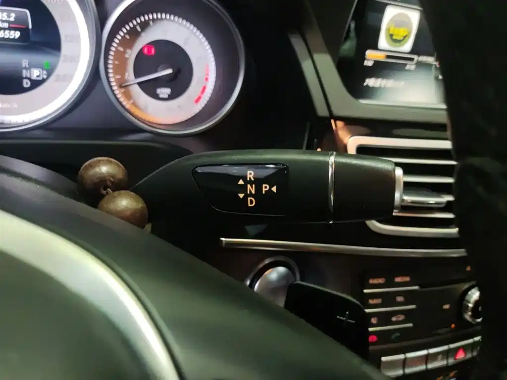 Mercedes-Benz E-Class 2015 Facelift E 260 L Sport фото 7