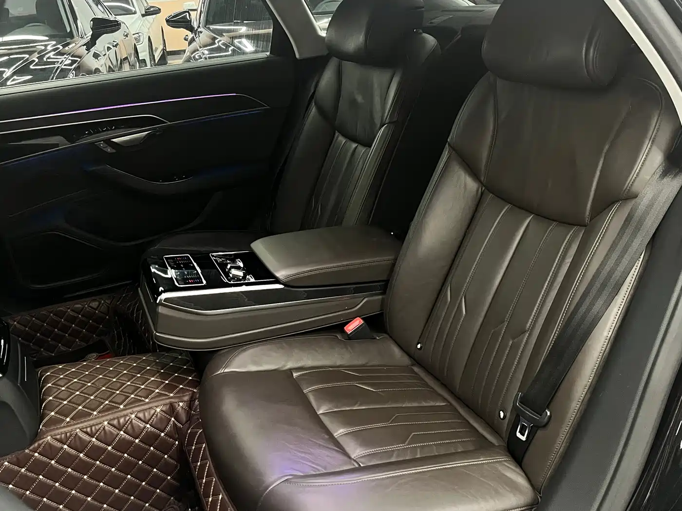 Audi A8 2019 Plus A8L 50 TFSI quattro Comfort фото 17