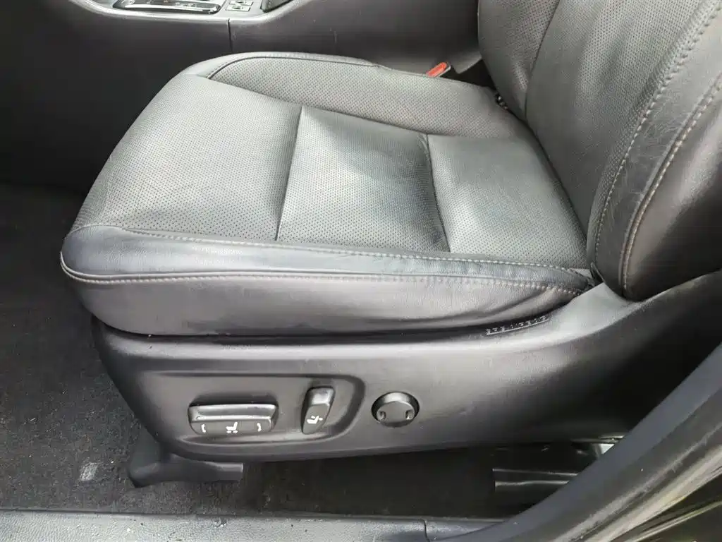 Toyota Highlander 2021 2.0T AWD Luxury 7-Seater фото 20