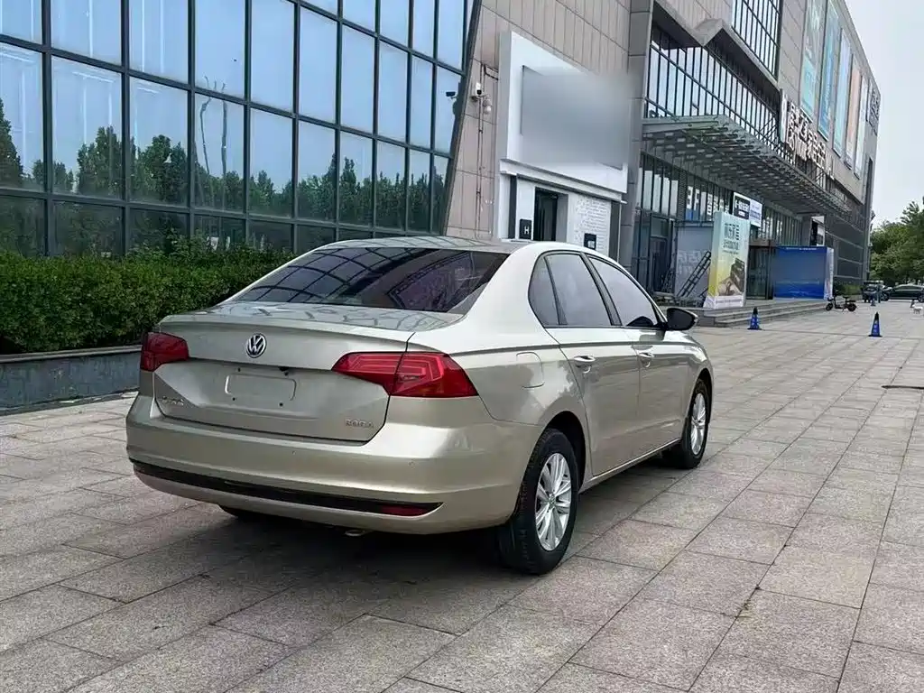 Volkswagen Bora 2016 Model 1.6L Automatic Fashion фото 7