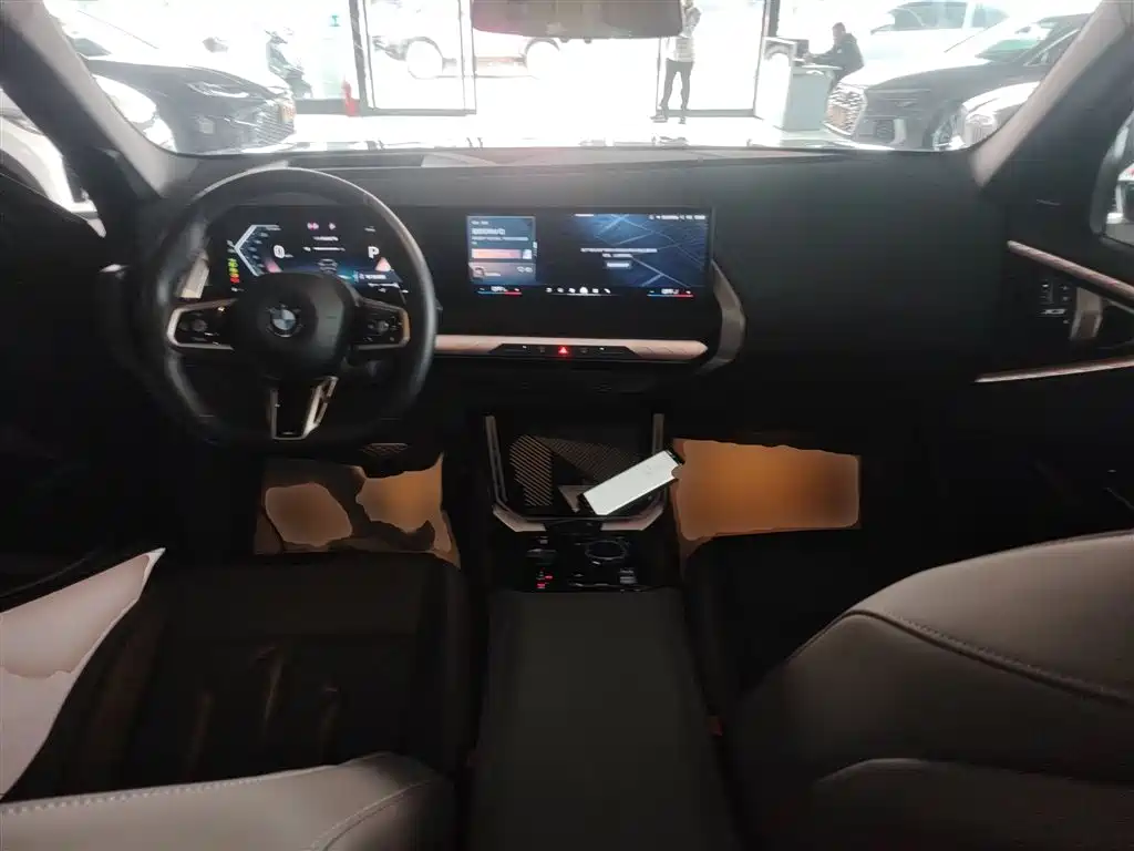 BMW X3 2025 xDrive30L Premium M Sport Package фото 6