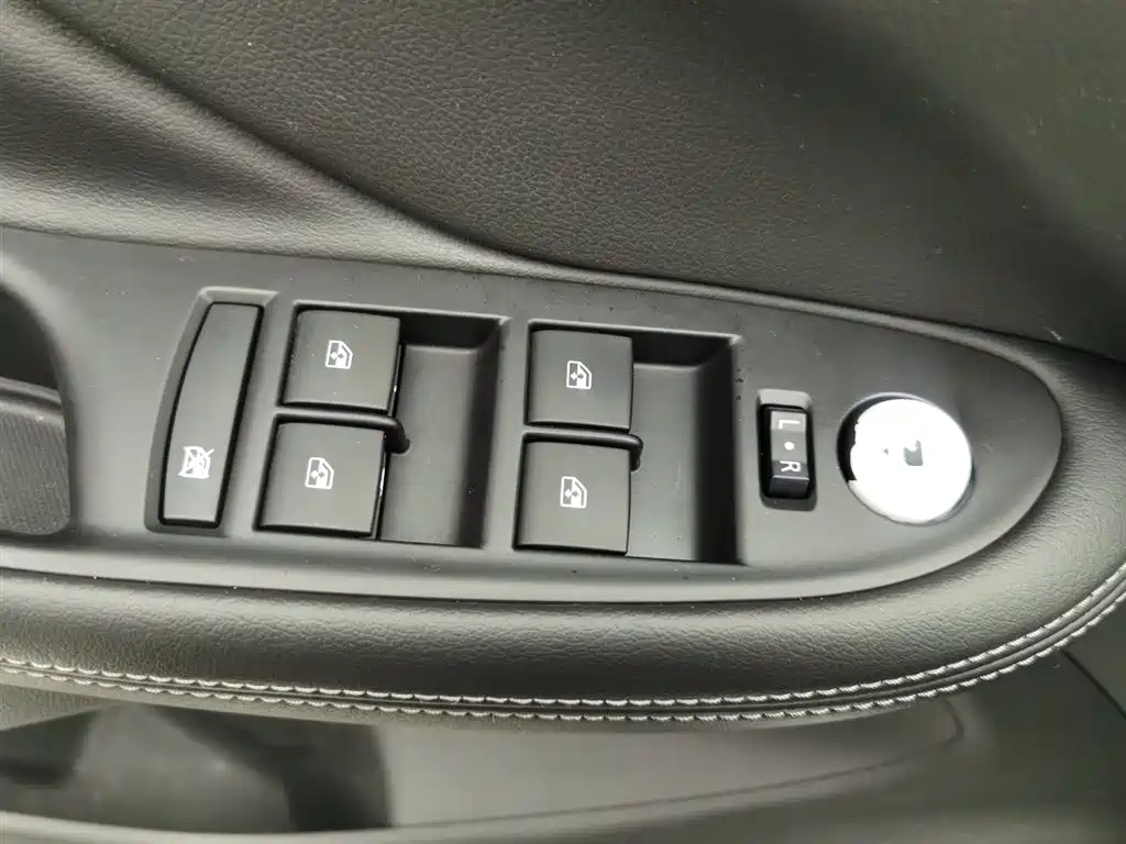 BUICK ANGKEWEI PLUS