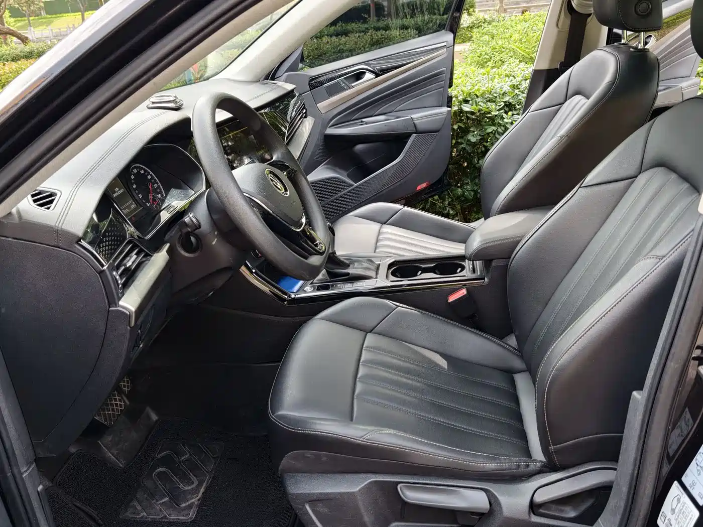 Volkswagen Passat 2020 Facelift 280TSI Business Version China VI фото 10