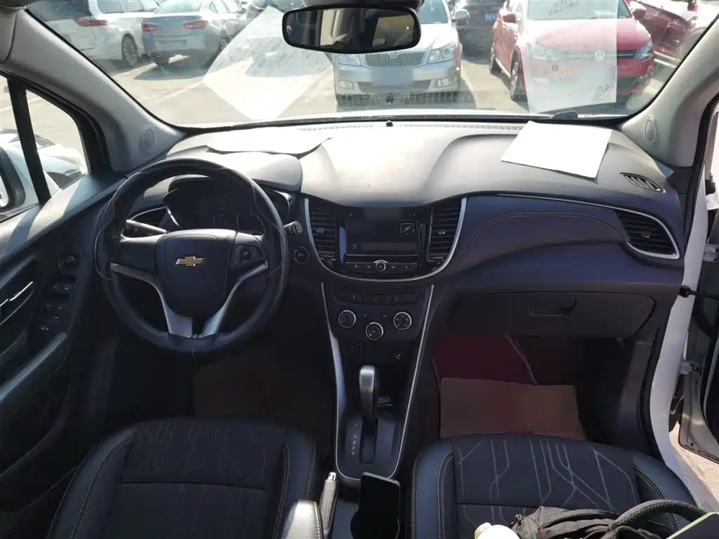 Chevrolet Trax 2018 330T Automatic 2WD Luxury фото 12