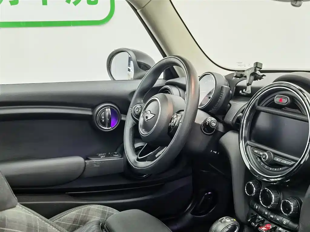 MINI 2016 1.5T COOPER Pioneer фото 22