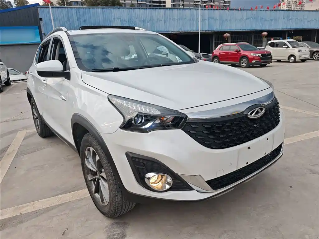Фото 4 - Chery Tiggo 7