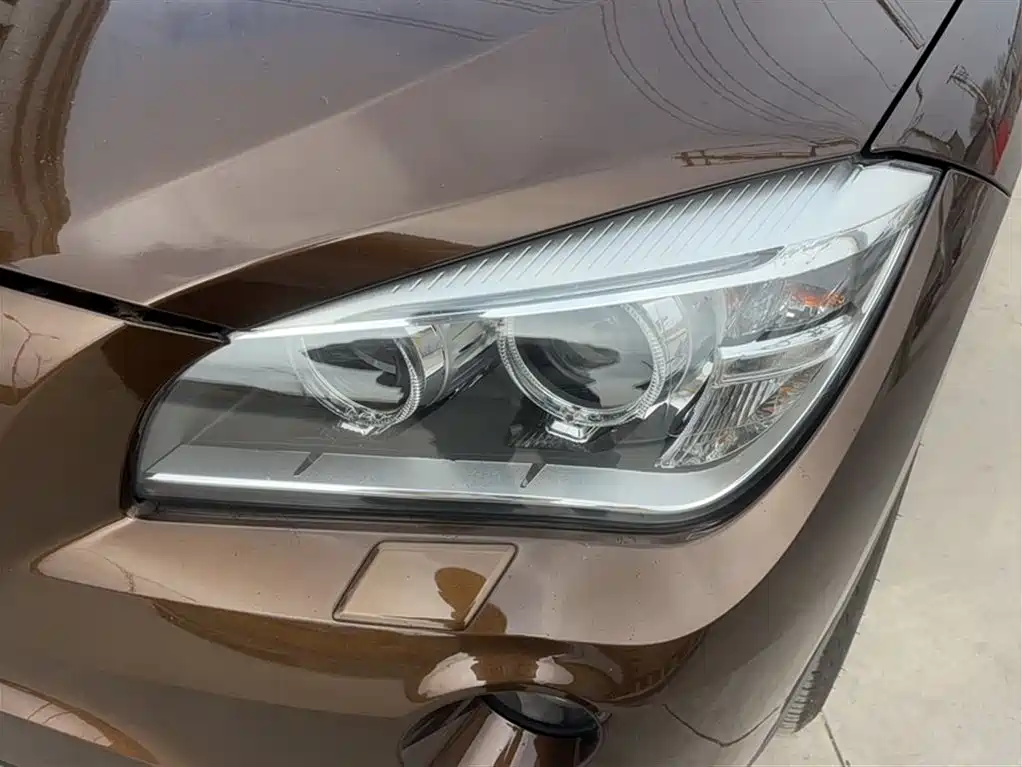 BMW X1 2015 Model sDrive18i Leading Advanced Edition фото 3