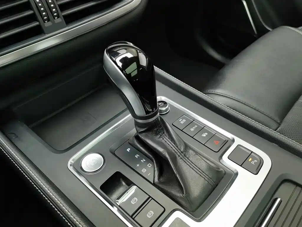 BYD TANG
