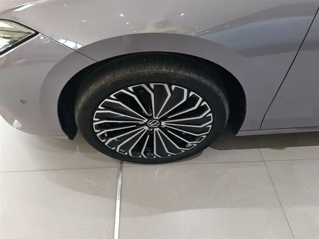 Volkswagen Passat 2025 Pro 380TSI Dragon Prestige Edition фото 23
