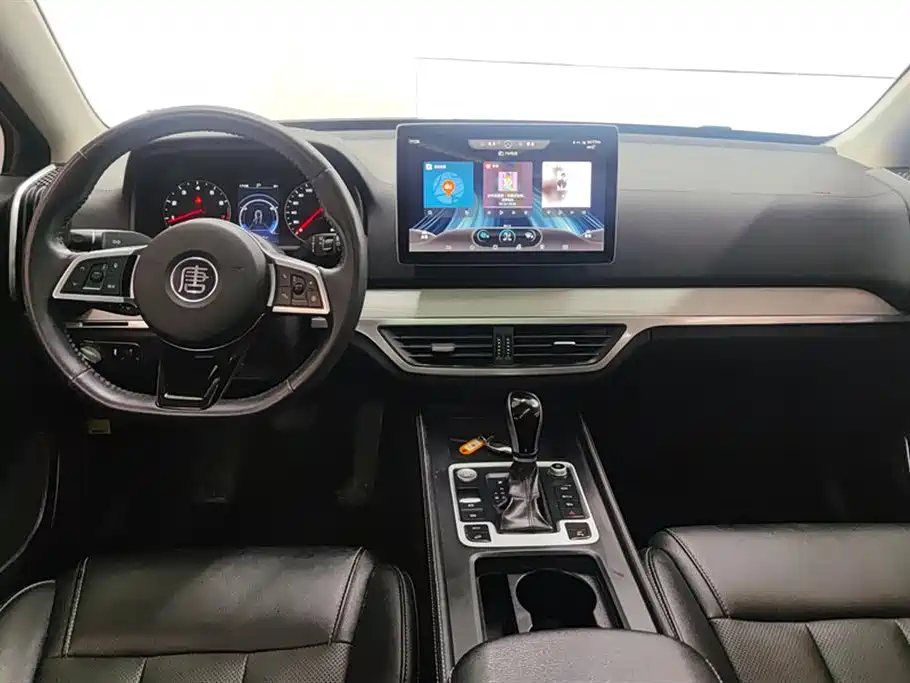 BYD Tang 2018 2.0T Auto Smart Connect Prestige 5-seater China V фото 12