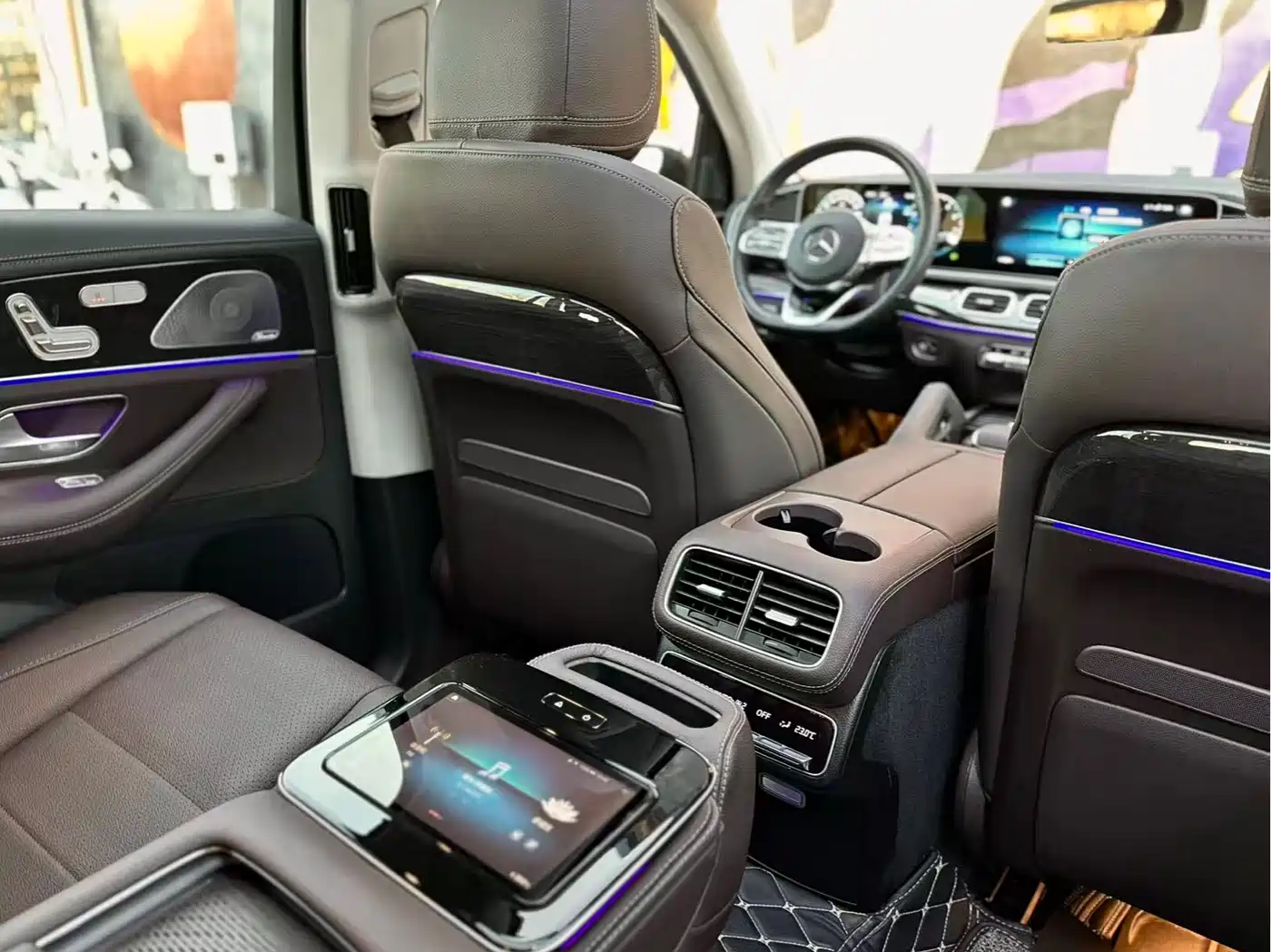 Mercedes-Benz GLS 2023 Second Facelift GLS 450 4MATIC Fashion фото 7
