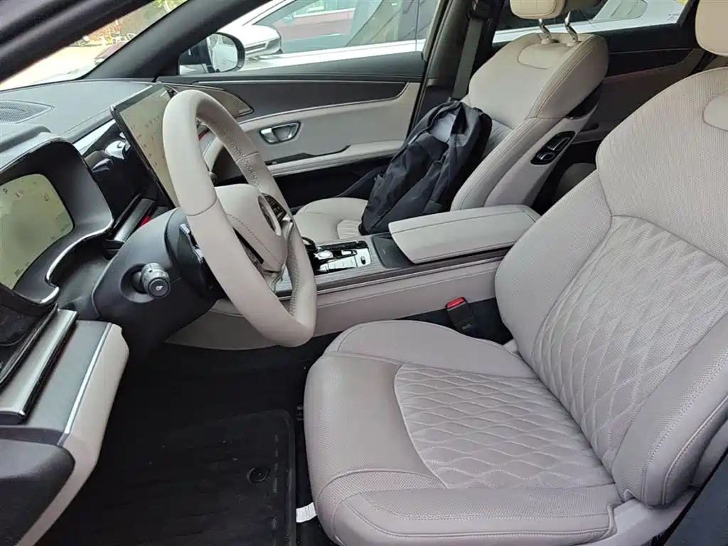 BYD Han 2025 DM-i Smart Driving Edition 125KM LiDAR Flagship фото 15