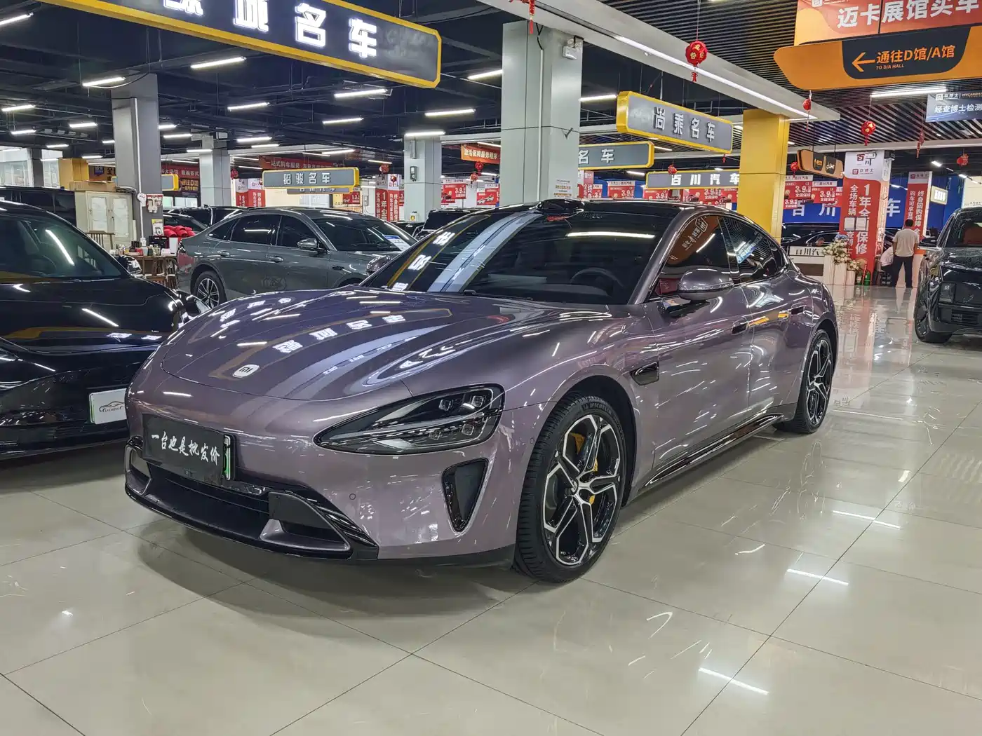 Xiaomi SU7 2024