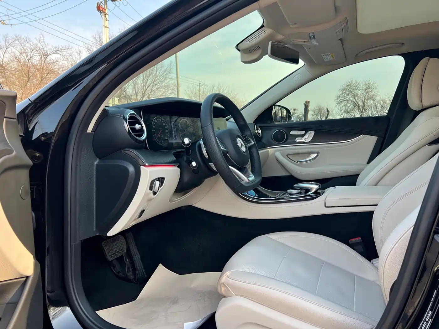 Mercedes-Benz E-Class 2016 E 300 L Sport Luxury фото 20
