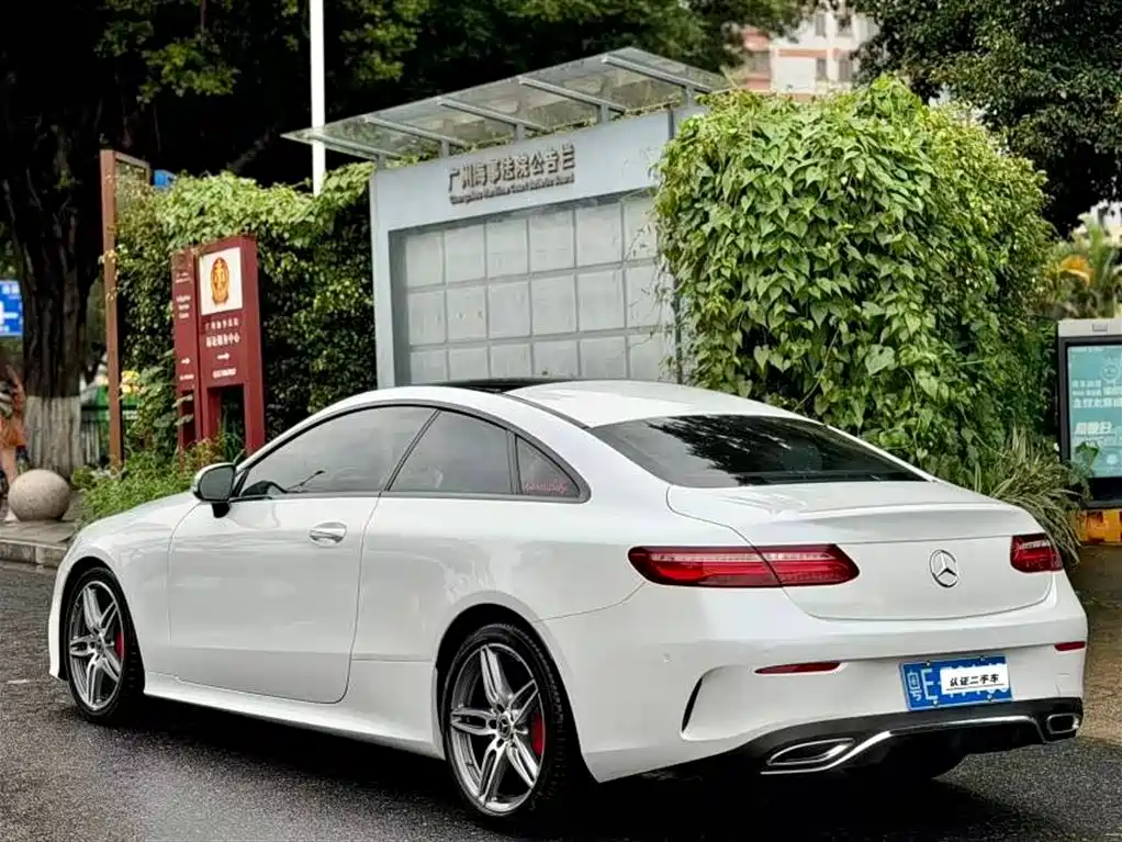 Mercedes-Benz E-Class (Import) 2020 E 260 Coupe фото 3