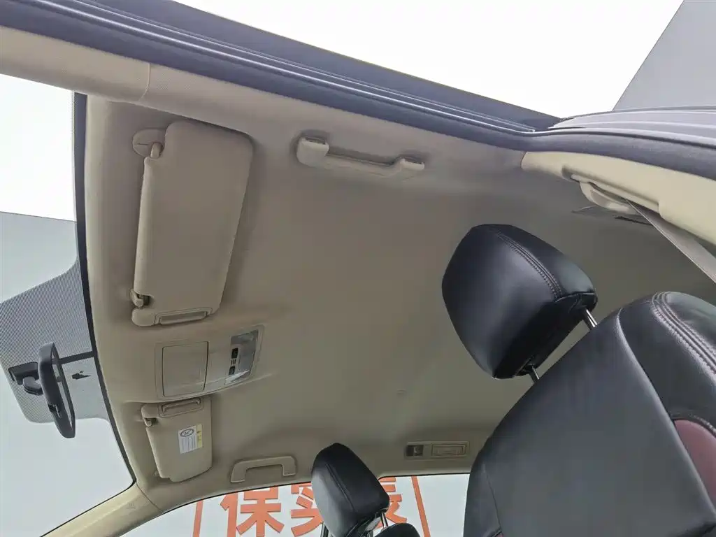 Toyota Highlander 2017 2.0T 4WD Elite 7-Seater фото 14
