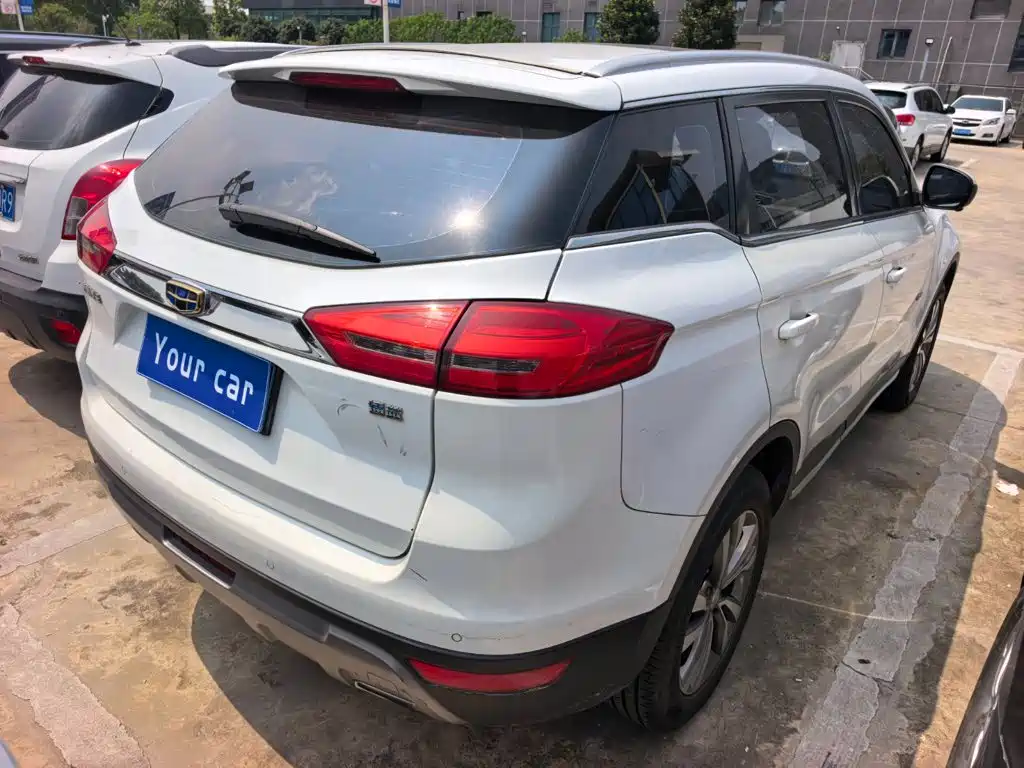 Фото 5 - Geely Boyue
