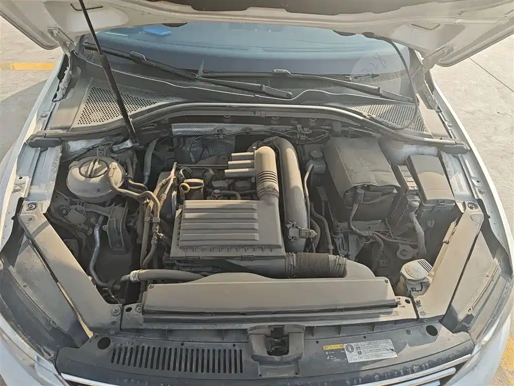 Volkswagen Lamando 2017 230TSI DSG Trend Edition фото 11