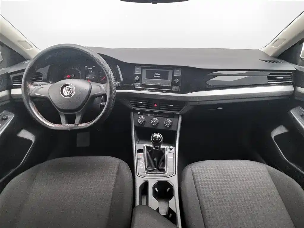 Volkswagen Bora 2020 1.5L Manual Fashion фото 5