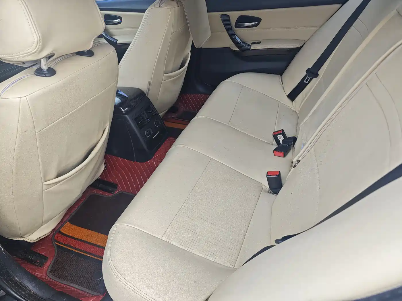 BMW 3 Series 2009 325i Luxury фото 17
