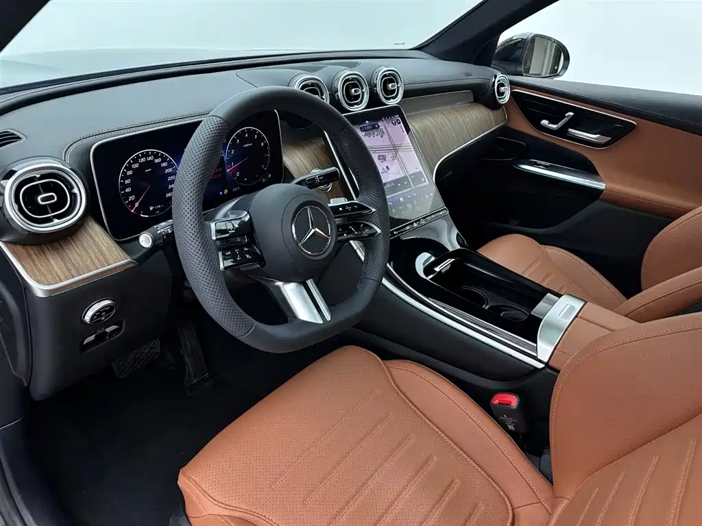 Mercedes-Benz GLC 2024 Facelift GLC 300 L 4MATIC Sport 5-seater фото 17