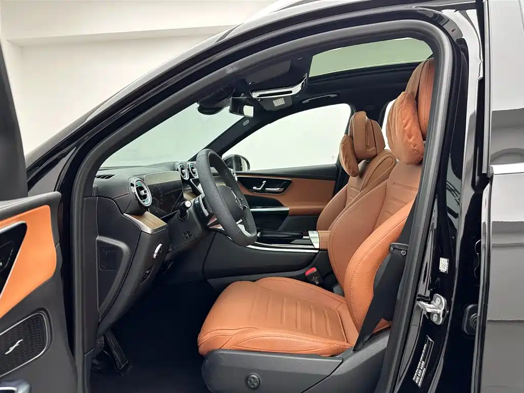 Mercedes-Benz GLC 2024 Facelift GLC 300 L 4MATIC Sport 5-seater фото 19