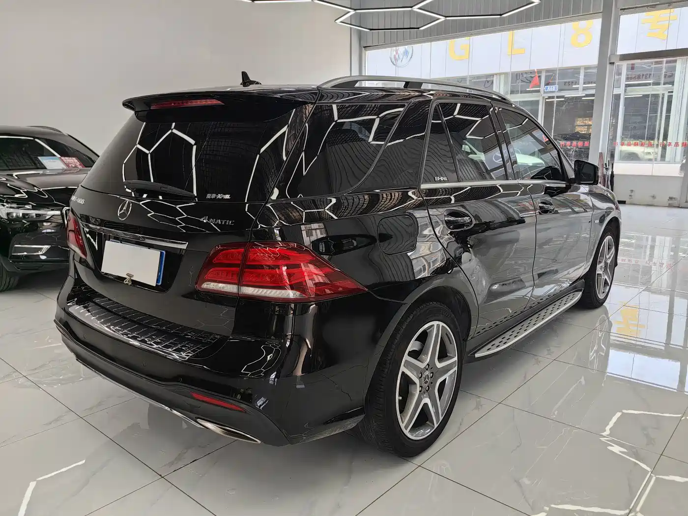 Mercedes-Benz GLE 2019 GLE 400 4MATIC Collector's Edition фото 7