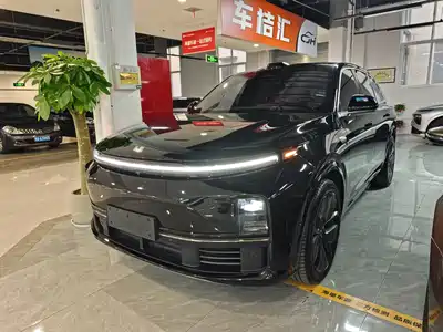 Li Auto L7