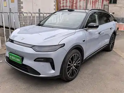 Leapmotor C11