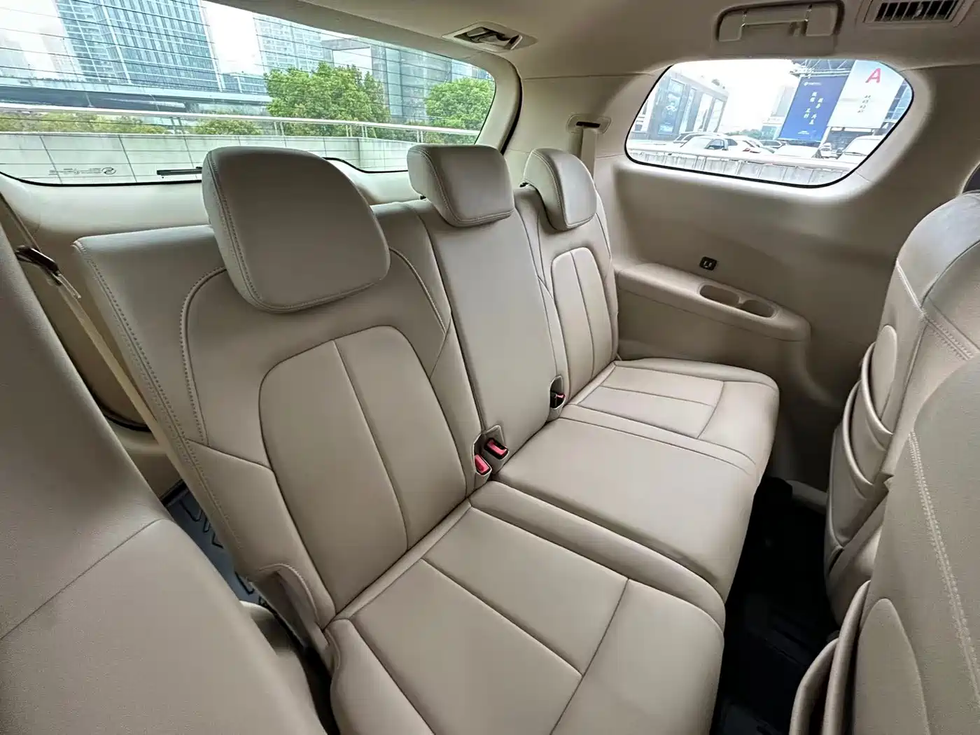 BUICK GL8 NEW ENERGY