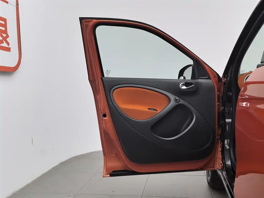 smart forfour 2016 1.0L 52kW Passion Edition фото 8