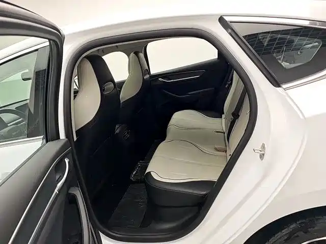 BYD Destroyer 05 2024 2024 Glory Edition DM-i 120KM Prestige