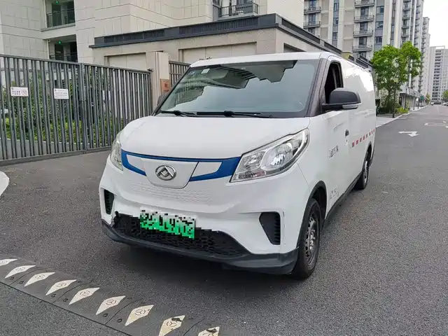  SAIC Maxus Maxus EV30 2019 Urban Logistics Vehicle Smart Connect Edition Long Wheelbase Mengguli 35kWh