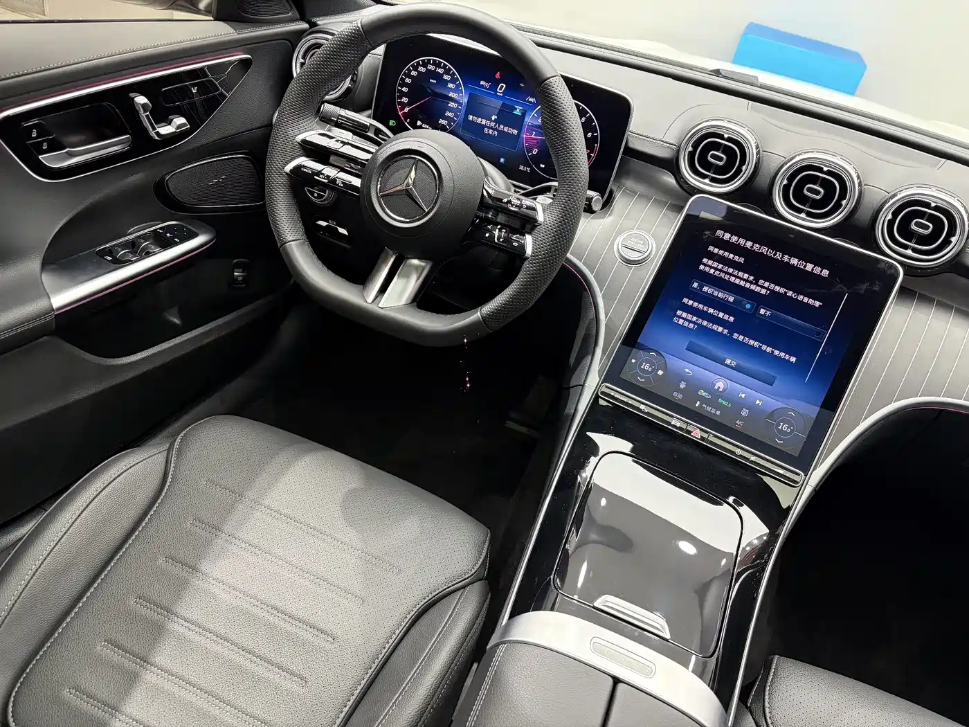 Mercedes-Benz C-Class 2025 C 260 L Sport Edition фото 8