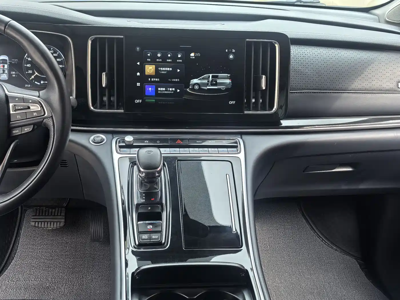 GAC Trumpchi Trumpchi M8 2021 Leading Show Series 390T Prestige Edition фото 9