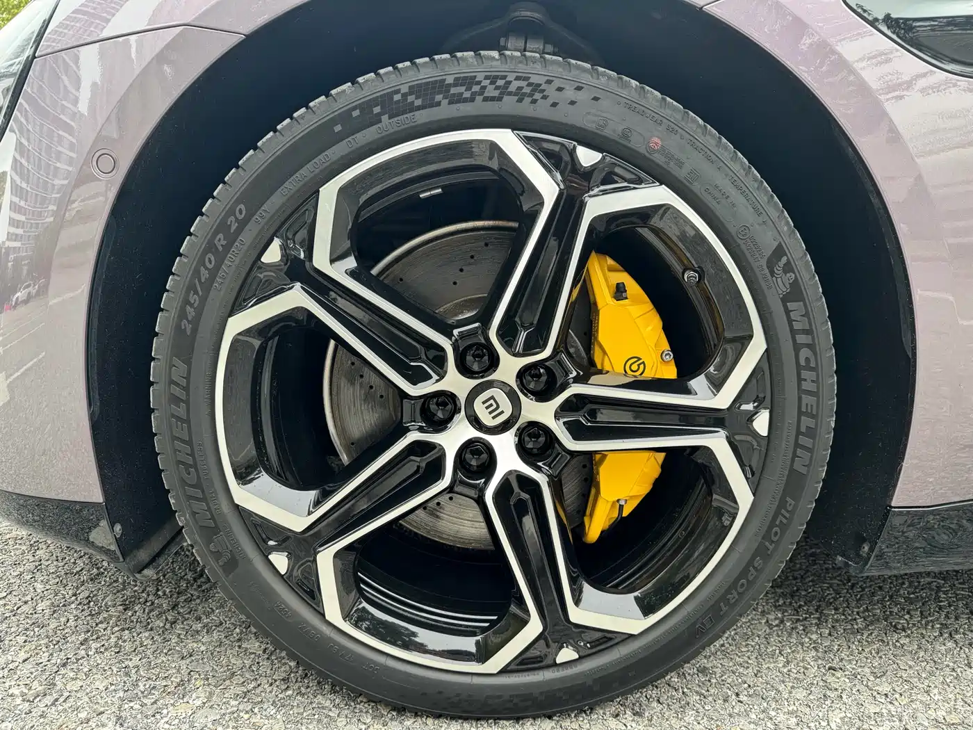 XIAOMI CAR XIAOMI SU7