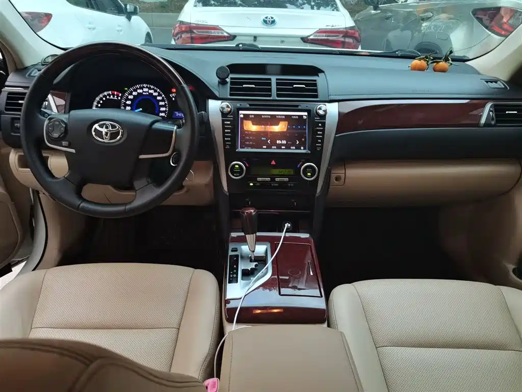 Toyota Camry 2013 2.5G Comfort фото 6