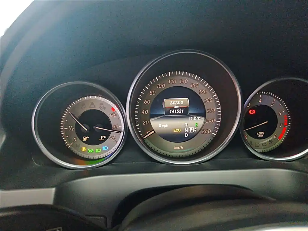 Mercedes-Benz E-Class (Import) 2014 E 200 Coupe фото 8