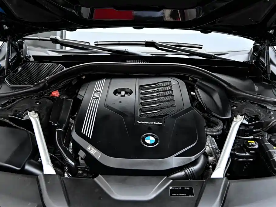 BMW 7 Series 2019 Facelift 740Li xDrive Executive M Sport Package фото 39