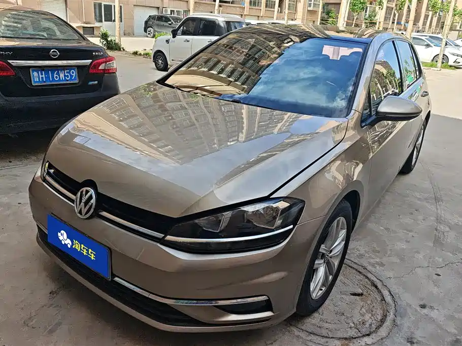 Volkswagen Golf 2018 1.6L Automatic Comfort