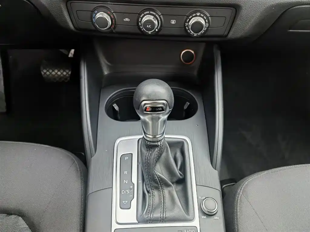 Audi A3 2014 Limousine 35 TFSI Auto Progressive фото 13