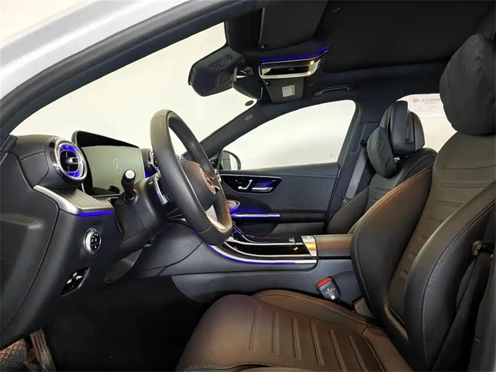 Mercedes-Benz C-Class 2024 Facelift III C 260 L Night Sport Edition фото 11